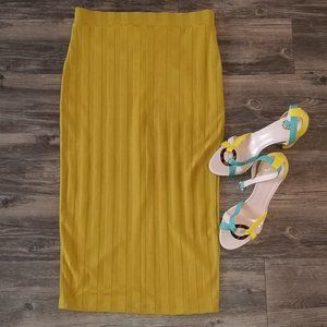 NWOT Mustard Ribbed Midi Skirt